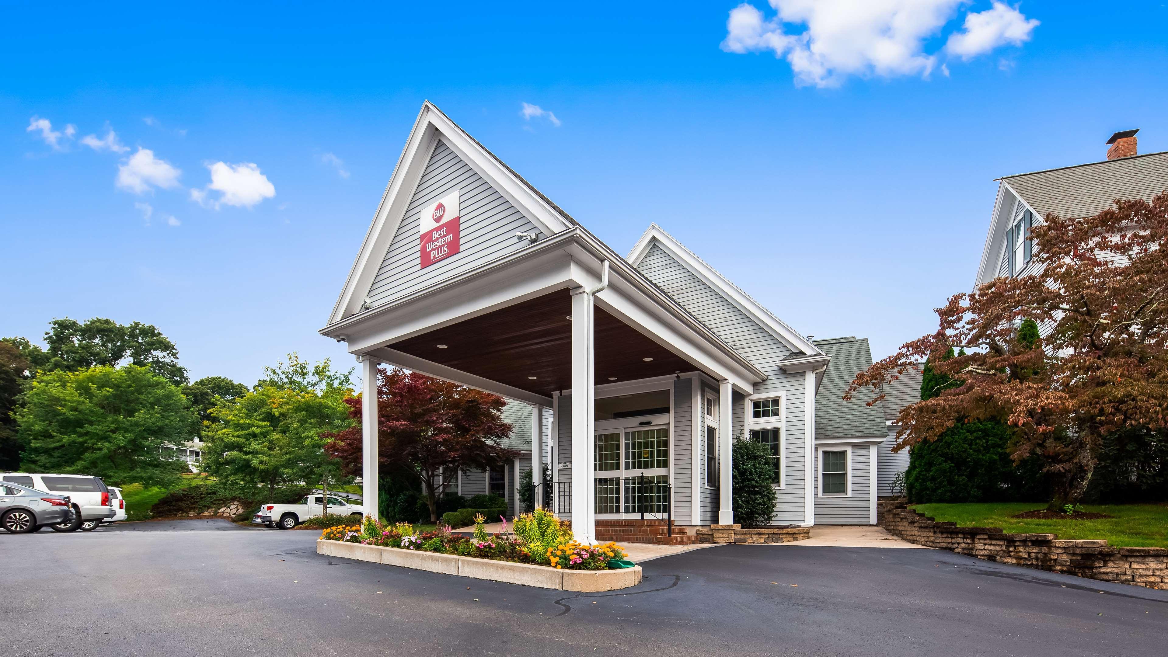 Best Western Plus Cold Spring Plymouth Exterior photo